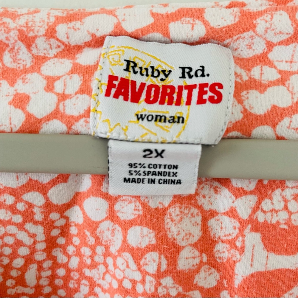 Ruby Rd. Women's Peach Patterned Blouse - image 5
